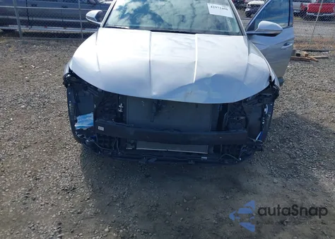 2024 Hyundai Tucson Limited z USA, uszkodzony, nr VIN 5NMJECDE8RH409342